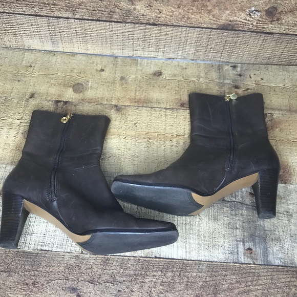 Atienne Aigner brown ankle boot size 7.5 M - Picture 1 of 4